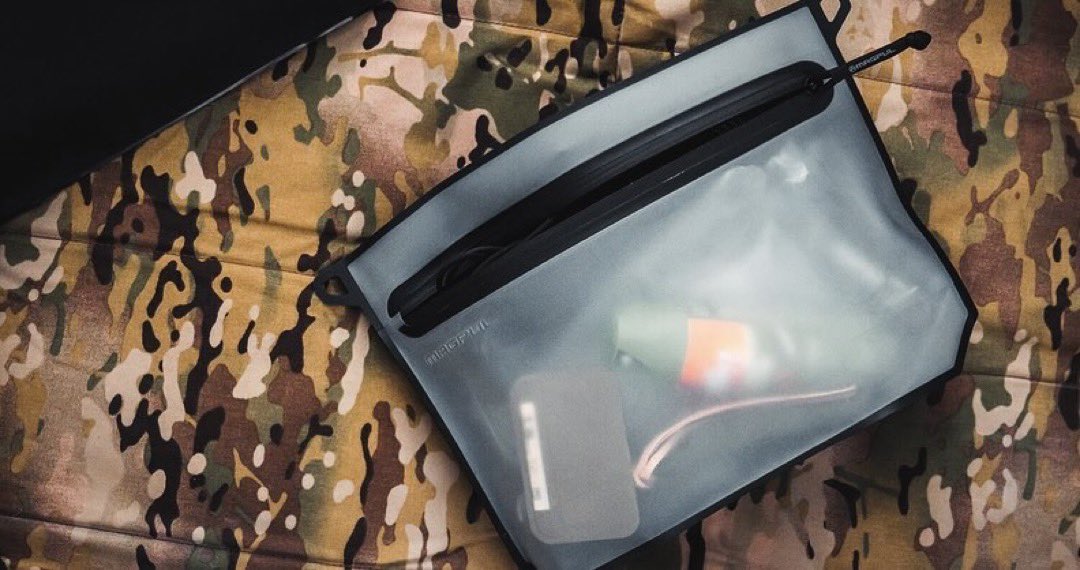 Land_Warrior's tweet photo. For more than the range days, but also the every day!

Did you know that here at LW, we stock more than just Magpul goods for shooting, but also things you can use everyday, such as the DAKA Window Pouches!

Available in multiple sizes and colours now at Land Warrior Sports! https://t.co/XdNkRDVxAU