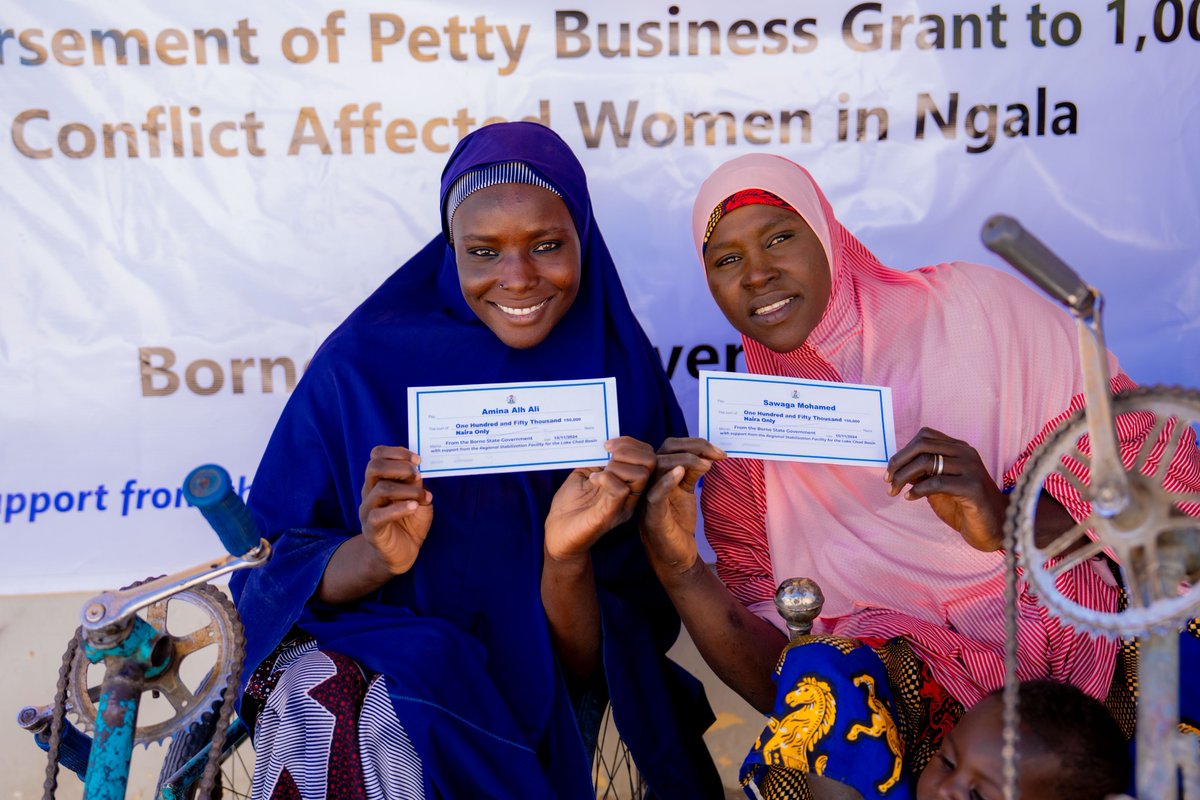 UNDPNigeria's tweet photo. The @UNDP #Stabilization Facility is supporting the revitalization of local economies to support the recovery &amp; stability of conflict-affected individuals &amp; households.

In Ngala, #BornoState, 1,000 women have received a total of 150 million naira to scale up their businesses. https://t.co/gVWItYtna6