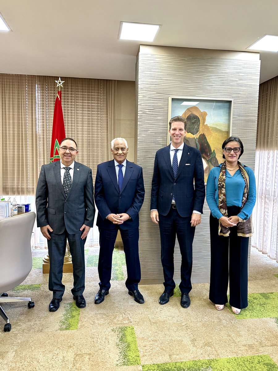 TromlerMiklos's tweet photo. Réunion avec le Délégué Général M. Mohamed Salah Tamek de #DGAPR ensemble avec le représentant directeur de #ONUSIDA Maroc. #échange #expertise #formation #innovation #renforcement #capacité https://t.co/gT5qImC7j9