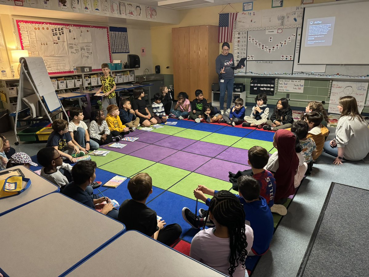 It's <a href="/NASA/">NASA</a> day <a href="/WillowRidge480/">Willow Ridge ES</a> for these 2nd grade scientists &amp; engineers  🚀 who will work together to design a building to keep their rockets safe!