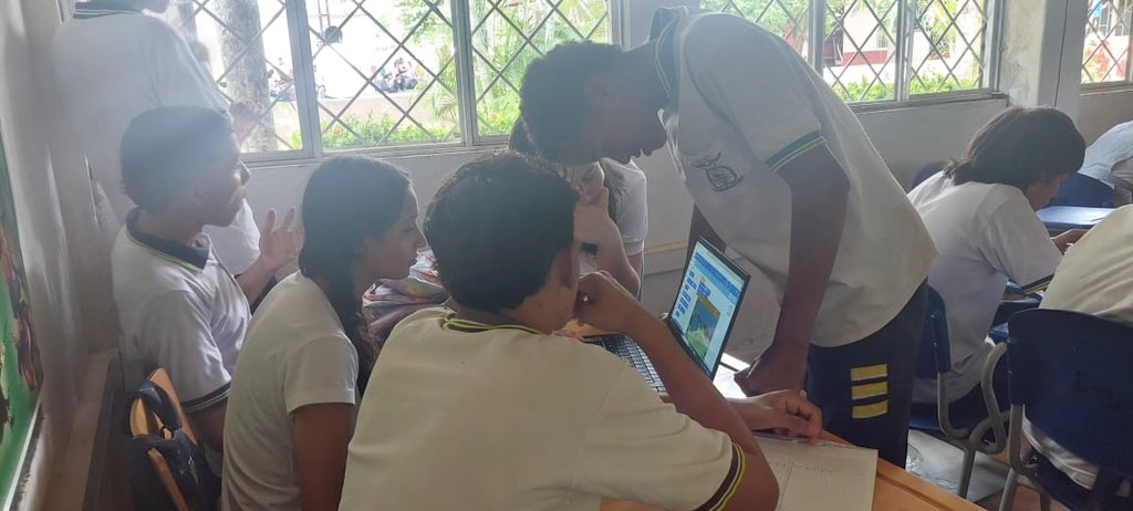 LavacudeLy39575's tweet photo. @ElOIRdelaRegion @UNAD_ZCBC #Carpa2 #REDRegio En el #CampamentoRegionalOIRZCBC2024 Damos apertura carpa 1 Ingenio e Innovación en Robótica, desde la I. E. Departamental Rural Pubenza @ElOIRdelaRegion https://t.co/toZ32l9gzF