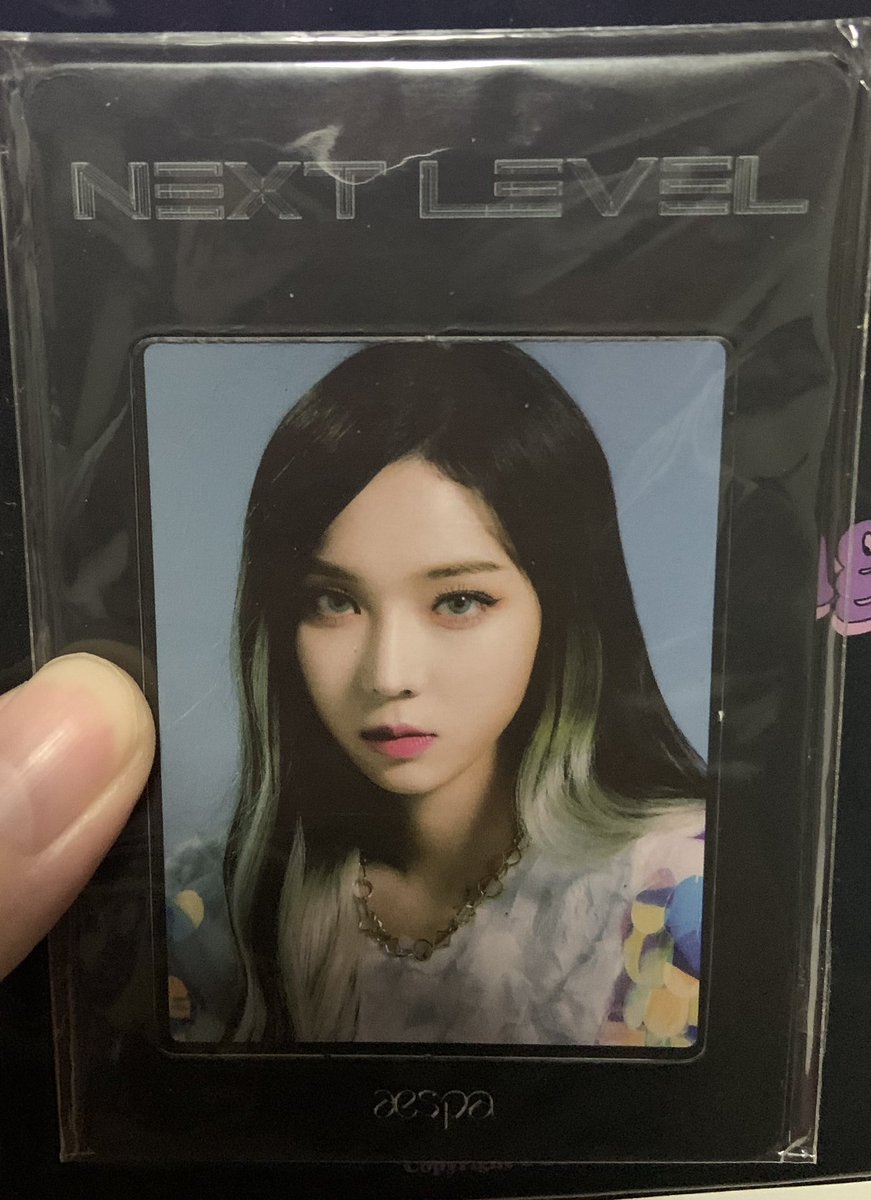 [พร้อมส่ง] 

Next Level Winter ❄️☃️
Magnet photo card ไม่เคยแกะ
335฿ รวมส่ง

สนใจ เดมสอบถามเพิ่มเติมได้นะคะ 

#ตลาดนัดเอสป้า #ตลาดนัดaespa