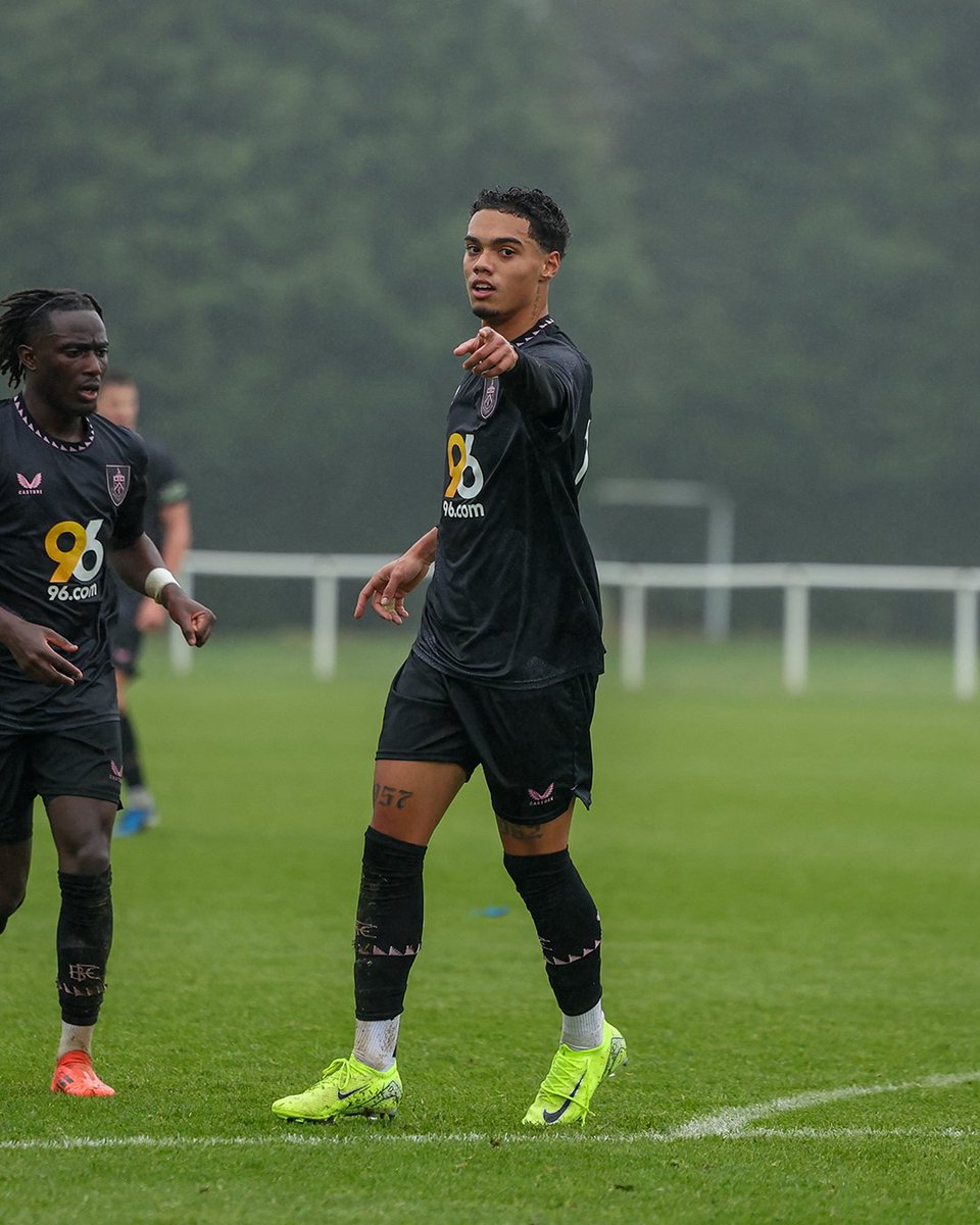 Burnley FC Academy tweet media