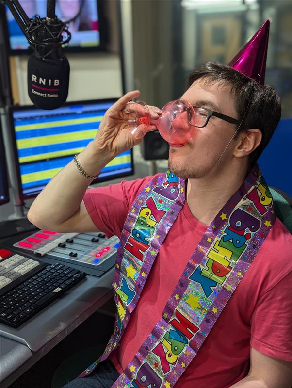 RNIB Connect Radio (@rnibradio) on Twitter photo Happy 10 years to A Little Alternative!
This evening <a href="/bdavidhogg/">B. David Hogg</a> is joined by <a href="/MrKrisWallace/">Kris Wallace</a> to look at all the best tracks played on the show over the past 10 years.
Tune in at 9 pm and catch the first of the three special shows celebrating your fave alternative music show๐ Happy 10 years to A Little Alternative!
This evening <a href="/bdavidhogg/">B. David Hogg</a> is joined by <a href="/MrKrisWallace/">Kris Wallace</a> to look at all the best tracks played on the show over the past 10 years.
Tune in at 9 pm and catch the first of the three special shows celebrating your fave alternative music show๐