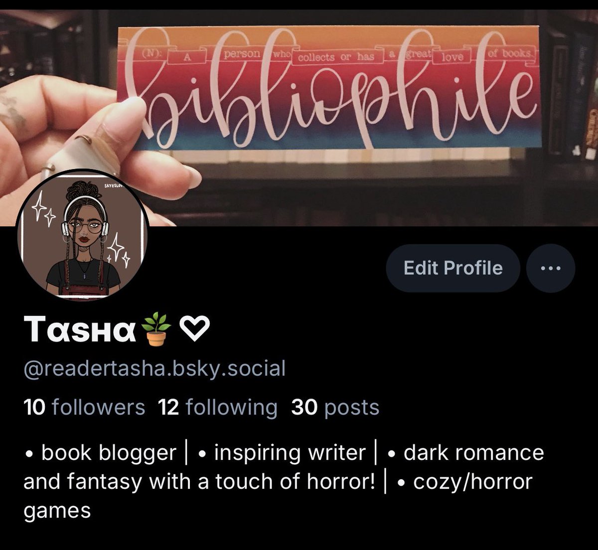 _ReaderTT's tweet photo. Shamelessly dropping my other socials because I can🫶🏽..
🦋 / insta / tiktok !! https://t.co/3hjlA2X9TE