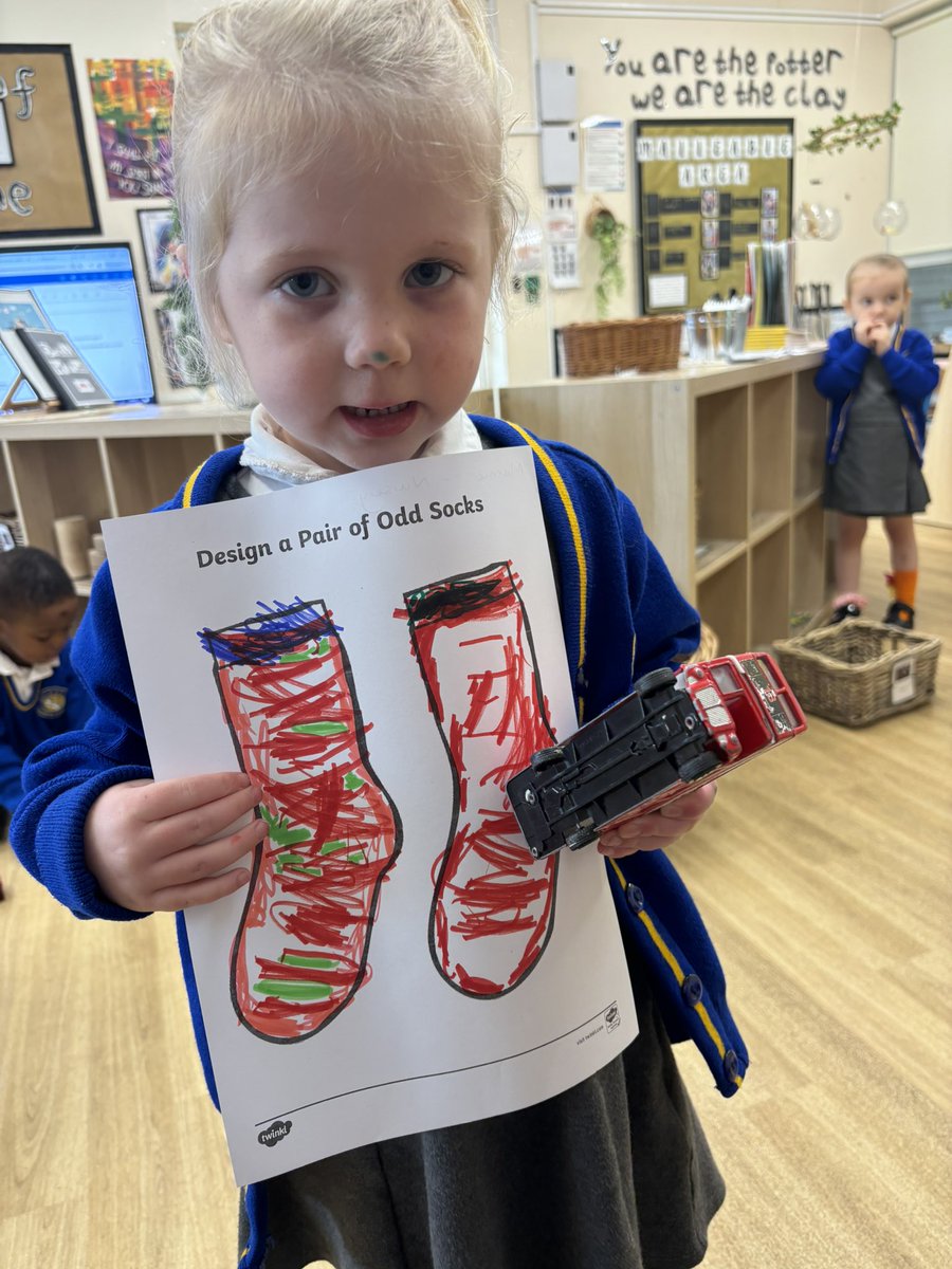 HolySpiritWA9's tweet photo. To help raise awareness of bullying &amp; to celebrate our uniqueness, the children in #EYFS wore and designed odd socks! They know they have to be kind &amp; #ChooseRespect 🌟 @ABAonline #PSHE #CelebratingDifference #BritishValues #MutualRespect #Tolerance #OddSocksDay #AntiBullyingWeek https://t.co/NeWlC7XJb3