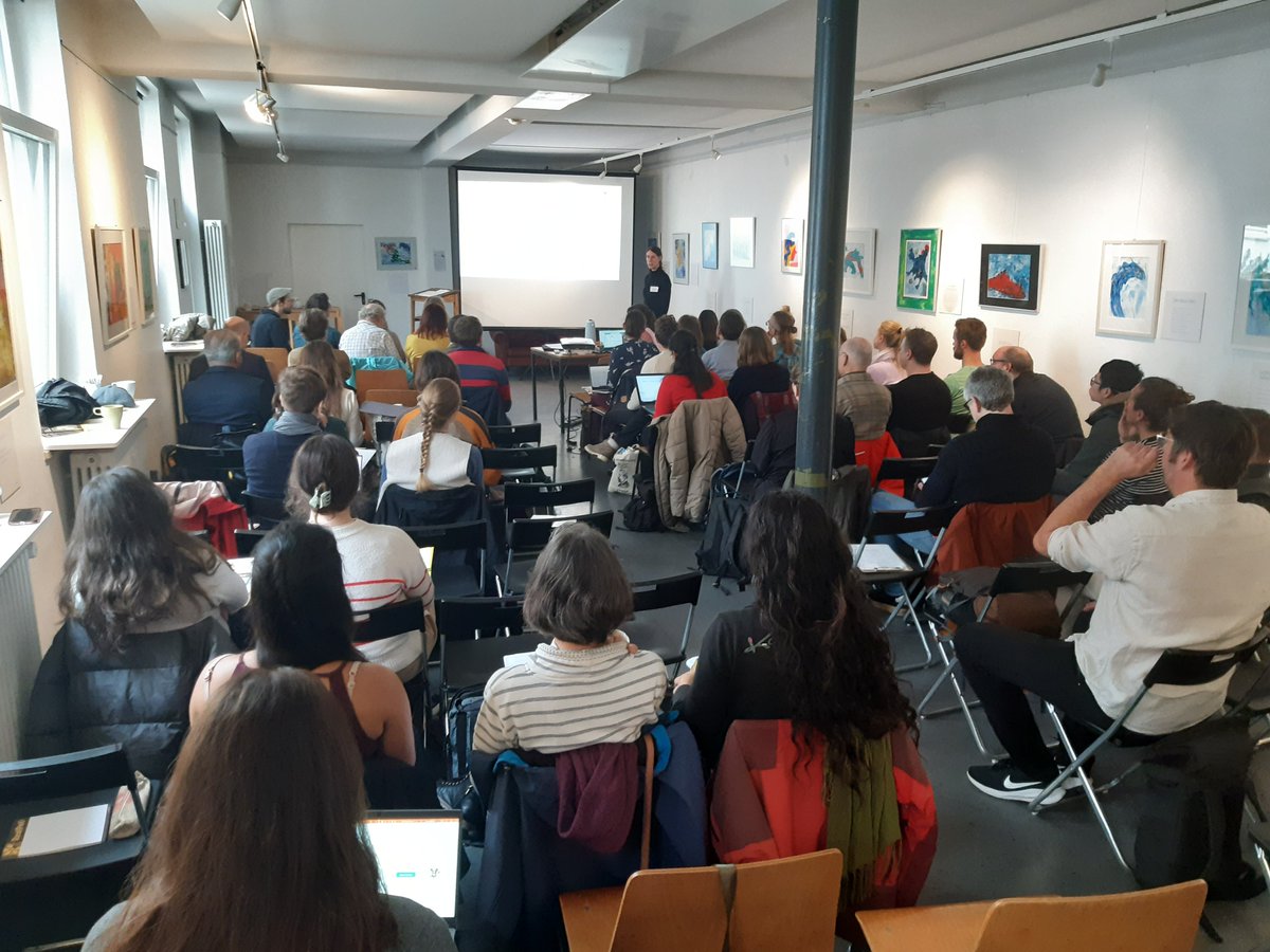 BSCresearch_'s tweet photo. 🐝Exciting updates from the @RestPoll annual meeting in Freiburg! Partners reconnected to discuss achievements and upcoming plans for restoring wild pollinator habitats across Europe.
🌸Looking forward to an impactful 2nd year ahead! #PollinatorRestoration https://t.co/sUR65bb6vS