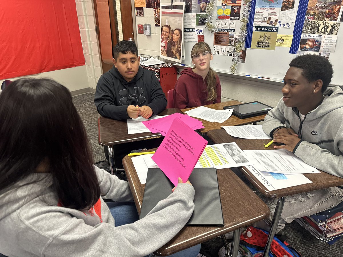 Sometimes the best strategy an “ol’ school” strategy!! FLASHCARDS!! The student engagement &amp; discourse was top tier!! AND - the students were affirming and encouraging one another! 🙌🏾#ProudPrincipal #HurstIsFirst ❤️🤍