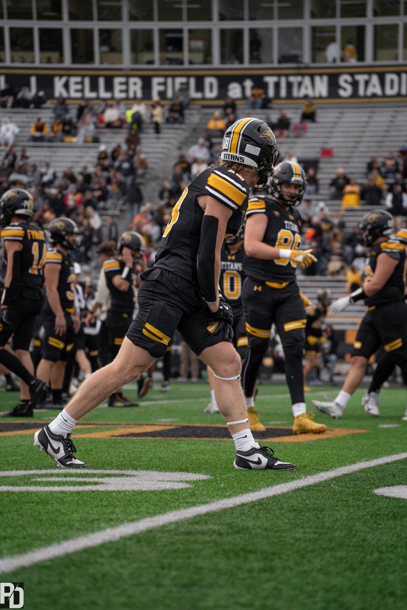 UW-Oshkosh Football tweet media