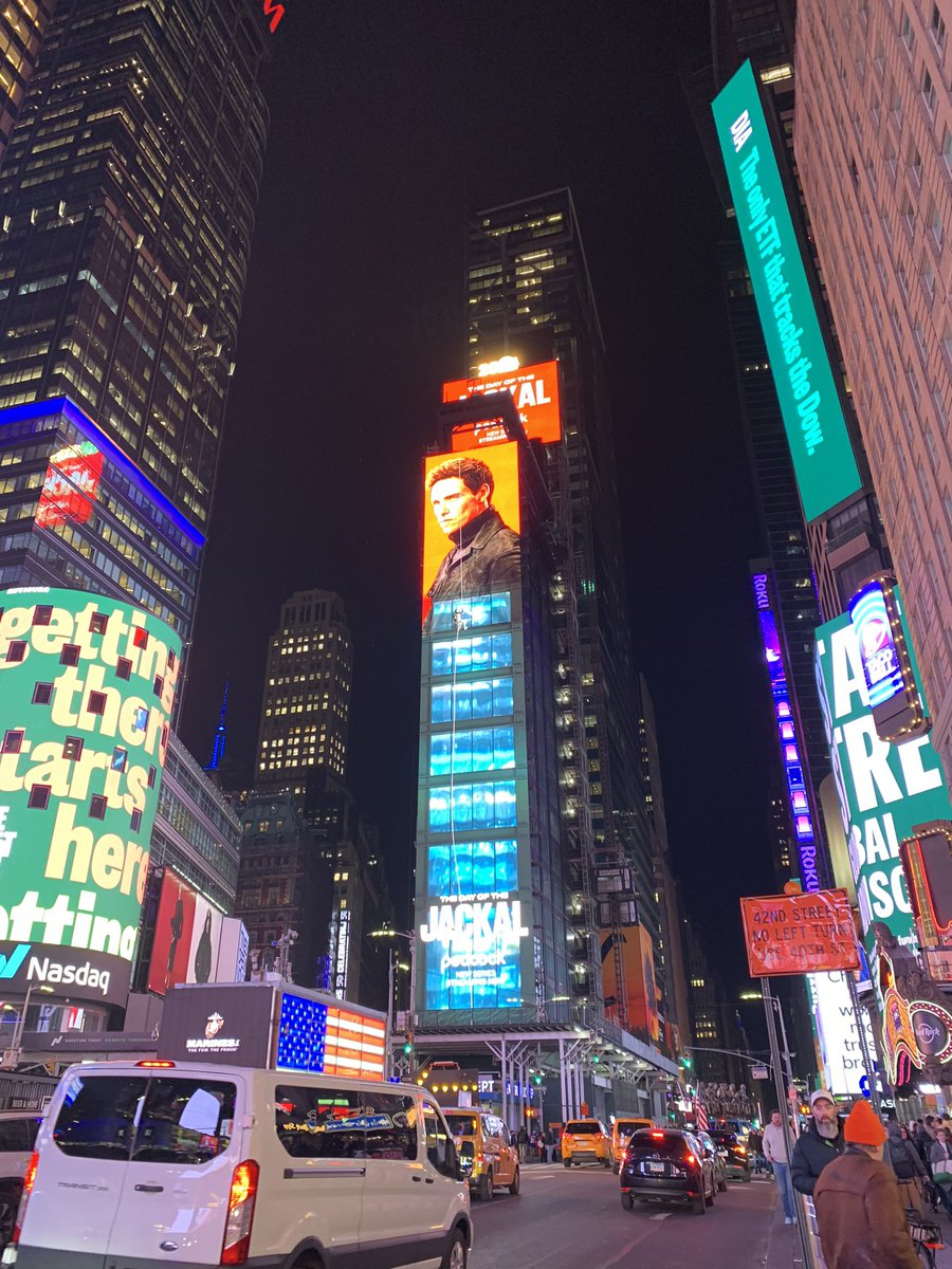 OFFOFFNYTOURS's tweet photo. 木曜日夜のタイムズスクエア。 https://t.co/5PsfCYb6hS