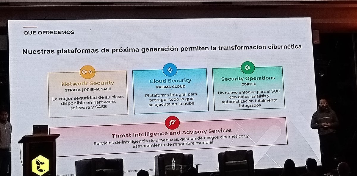 AdrianneGonz1's tweet image. Con nosotros #CarlosAlcocer desde #Welltech y #PaloAlto en @KavaConPy quién nos presenta &quot;Porque detectar y responder con IA&quot;🐝💯