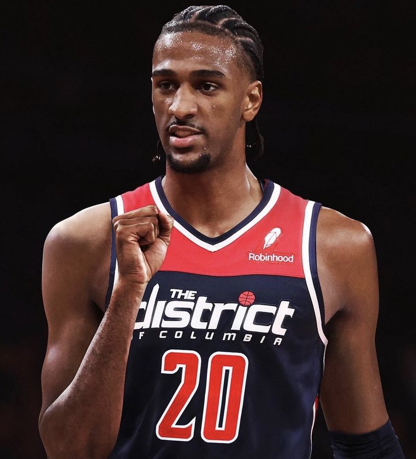 AlexCaruso's tweet image. What the F**K is this Line?!

Alexandre Sarr Over 9.5 Points

222❤️ and I’ll drop NBA Play #4 

Sarr is Over in 6/6 career games when he shoots at least 30% from the field 

And the Hawks have allowed 10+ Points to 8/11 Centers that played at least 23 Minutes

Which means this…