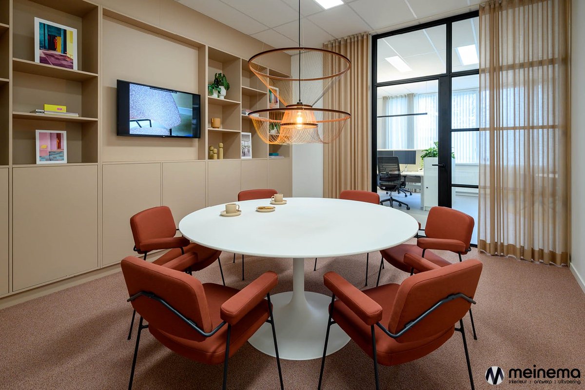 MeinemaBV's tweet photo. Kantoor | Design | Akoestiek
Neem een kijkje op:  https://t.co/XVFacM3Bpz

#meinema #kantoorinrichting
#projectinrichting #deprojectinrichter #officedesign #officeinterior #officewithaview #interiordesigner #Interiors #office #kantoorontwerp #Kantooroplossingen #flexibelwerken https://t.co/JAIl2drvMg