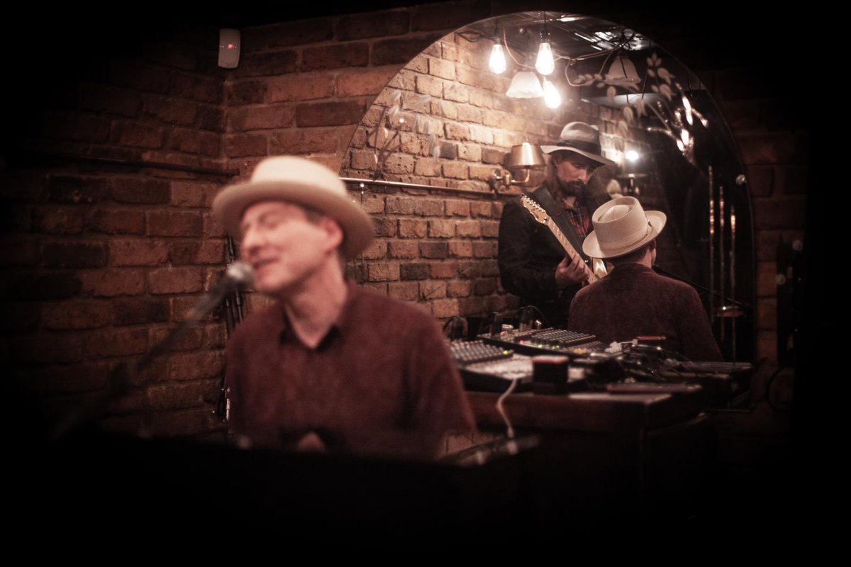 Vibing at my favourite speakeasy <a href="/BarNightjar/">Nightjar</a> in London with the legendary Matt King Smith of the Ikos #blues #jazz #rockandroll #nightjar #cocktails