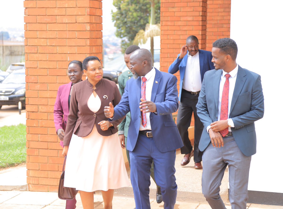 ShieldInvestors's tweet photo. Arrival of the Head of Unit Col. @edthnaka @Makerere for the Pan Africa Youth Social Economic Summit 

Theme: PAN-AFRICAN INTEGRATION FOR SOCIAL AND ECONOMIC TRANSFORMATION 

#EmpoweringInvestors https://t.co/1EwE4OJHF8