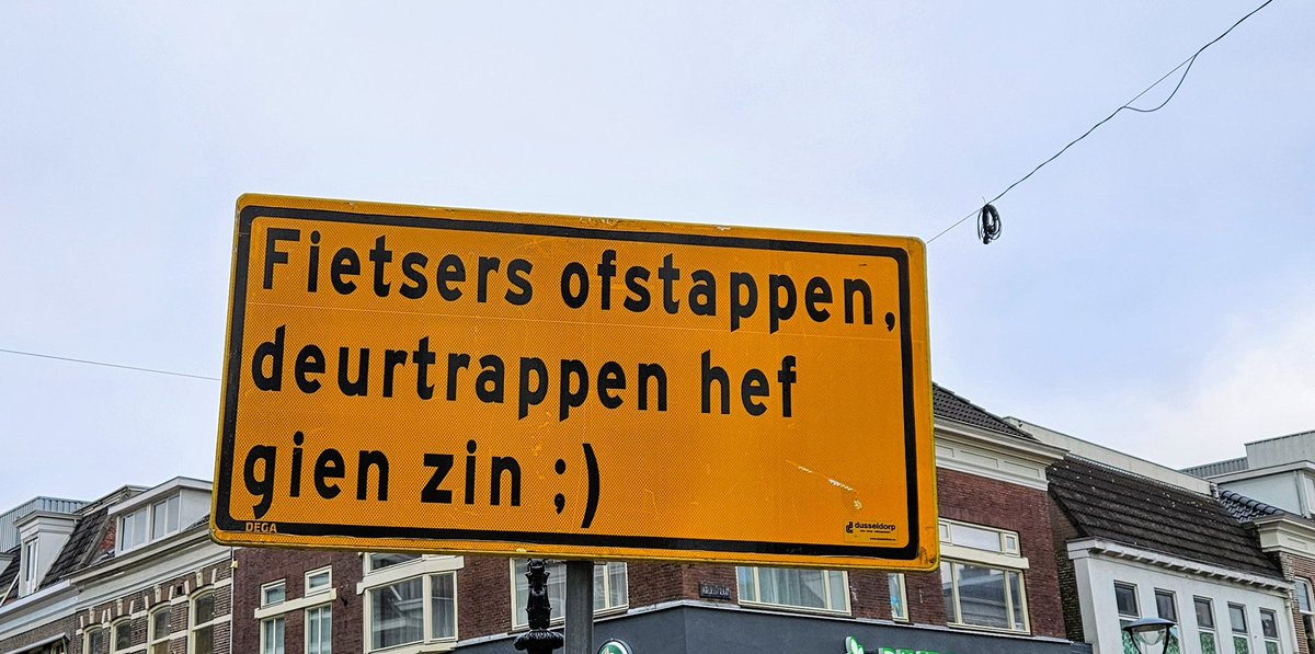 KosterJan's tweet image. Nergens meer Nederlands. Den Haag doet niets.