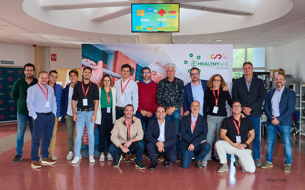 Investigadores miembro de la red de investigación @healthy_age_net se reúnen para dar a conocer los avances en investigación en Envejecimiento Saludable en el V Congreso Internacional HEALTHY-AGE en la Facultad de Deporte de San Javier. Universidad de Murcia <a href="/deportegob/">CSD</a> 💚