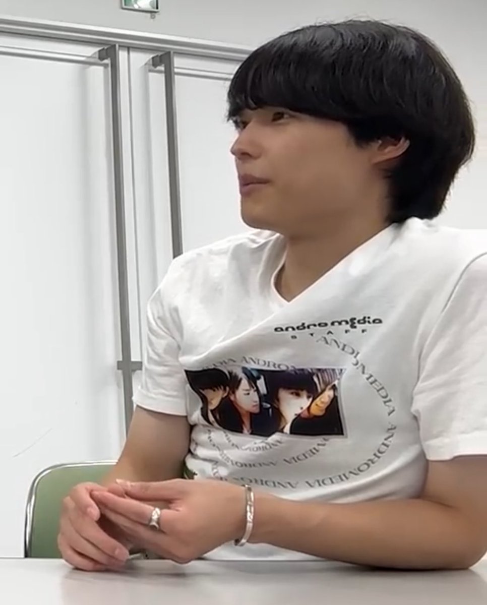 北斗が着てるTシャツ、SPEED主演映画「アンドロメディア」のスタッフT