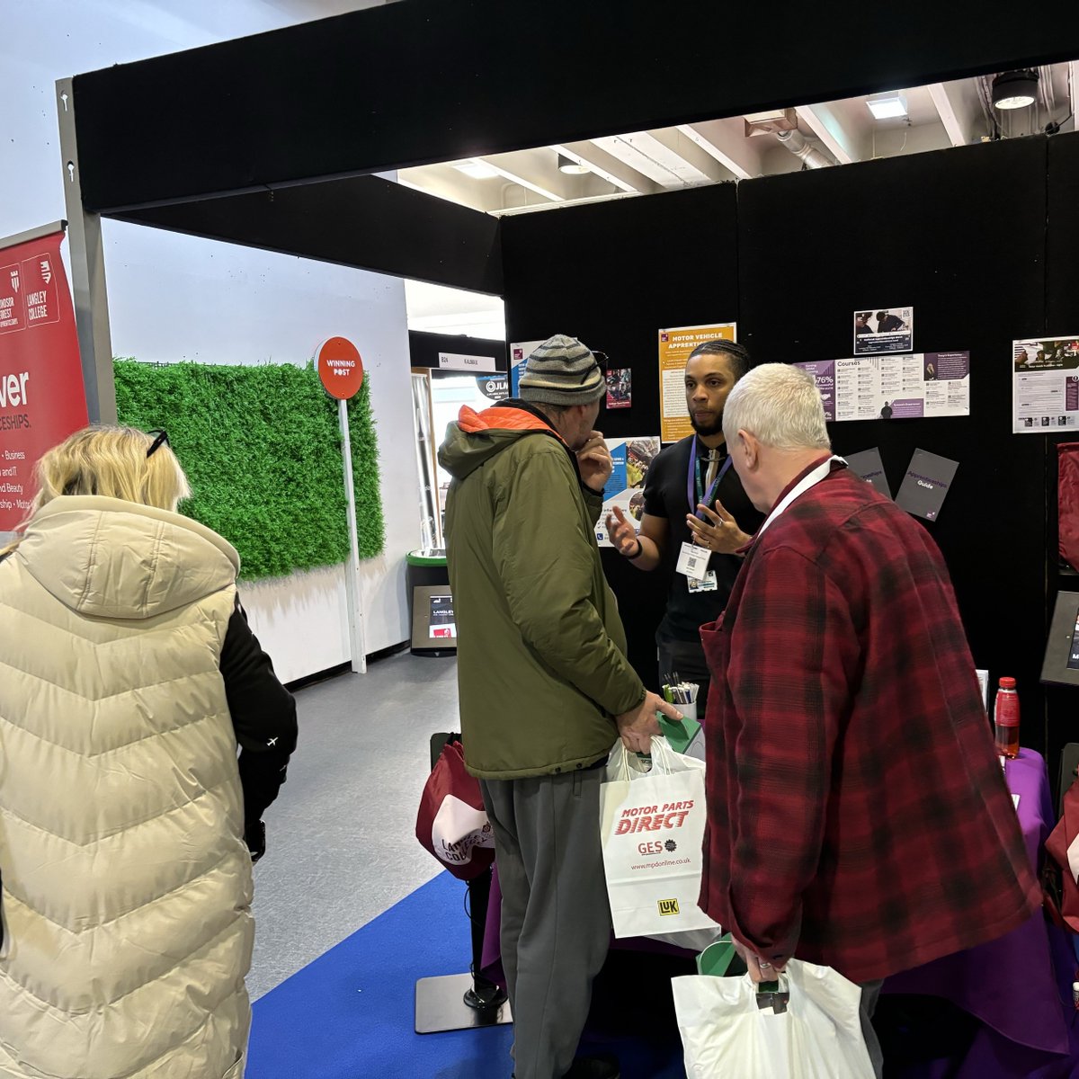 Our apprenticeships team had an amazing time at the Mechanex event🚗

Connecting with garage owners, tool suppliers, and other companies who are excited to take on apprentices and also meeting future students who are interested in becoming motor vehicle apprentices!