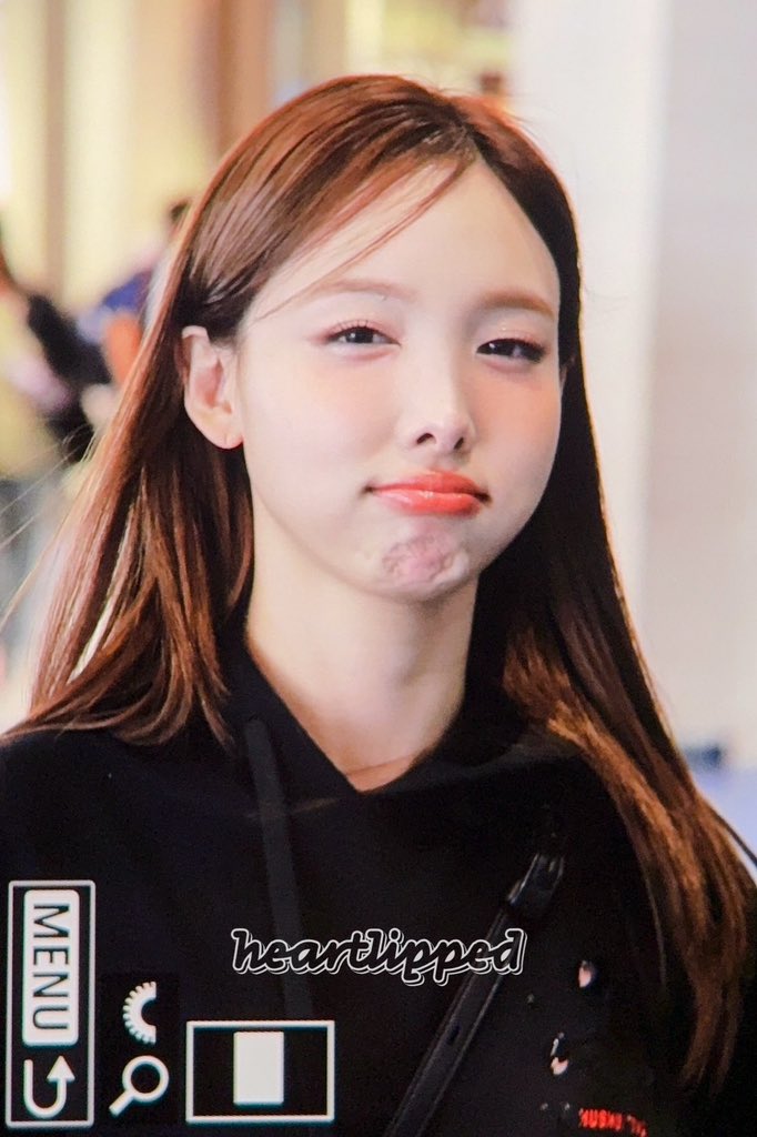 heartlipped's tweet photo. 241115 = my new DOB from now on

#나연 #Nayeon #ナヨン #TWICE https://t.co/dUGxD5zXaZ