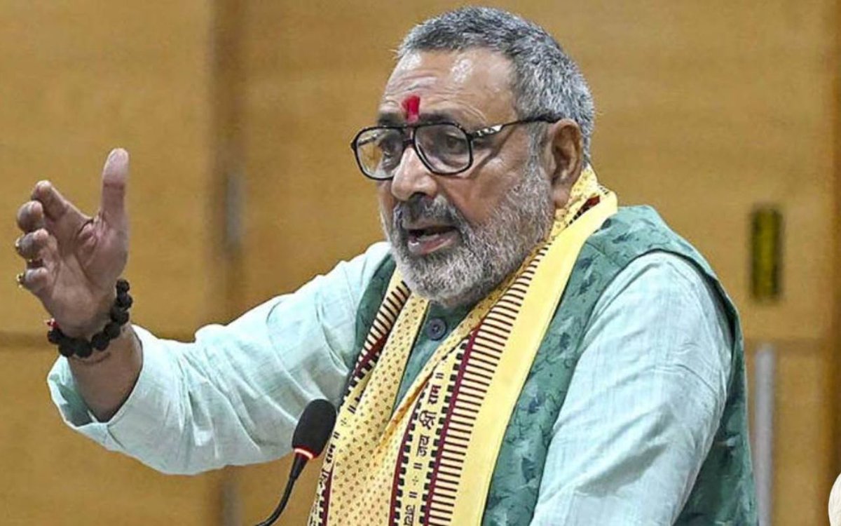 Thebihar_in's tweet photo. Sorry Giriraj Singh Ji,
Still Begusarai don't have
1) University (State/central)
2) Prestigious institution (IIT/IIM/AIIMS etc)
3) Division 
4) Airport 
5) Developed Railway station etc.
@girirajsinghbjp #Begusarai #bihar https://t.co/CqeD94z96V