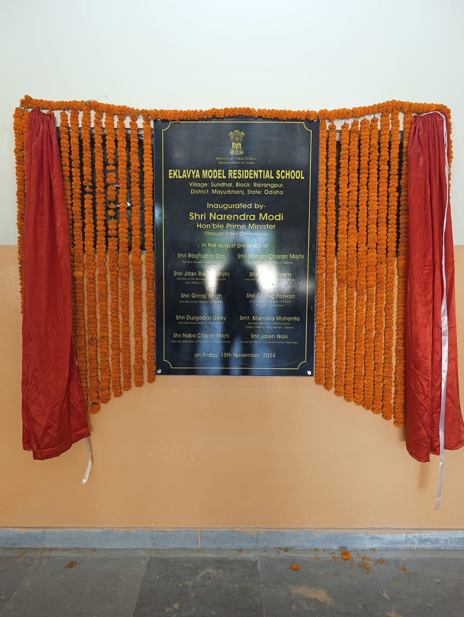 scstdevdept's tweet image. On 15th November, during Janajatiya Gourav Divas, the inaugural ceremony of EMRS, Rairangpur, took place in the esteemed presence of Hon'ble MLA, Shri Jalen Naik, Rairangpur, marks a new milestone in supporting education and uplifting tribal communities. 
 #EMRS #TribalEducation