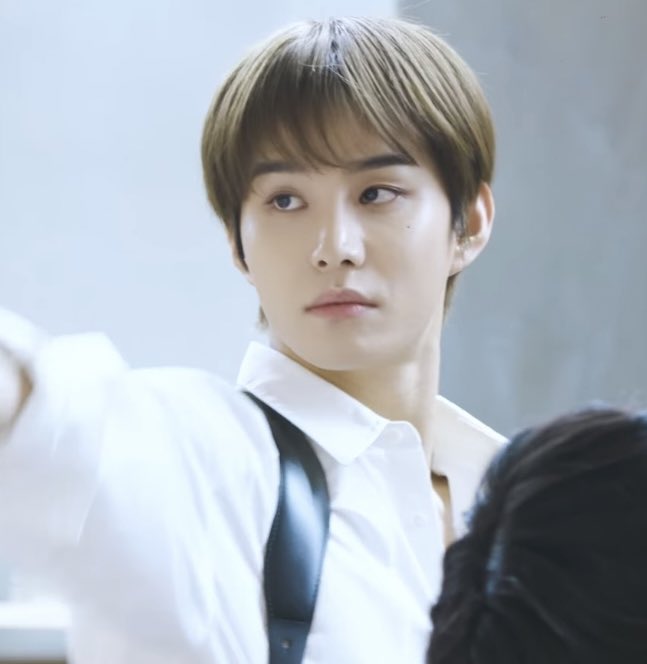 kjwhive's tweet image. 