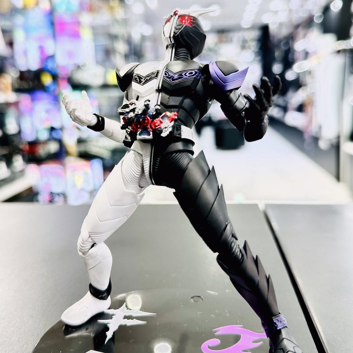 仮面ライダーストア東京店 新商品情報】 明日11/16(土)からS.H.