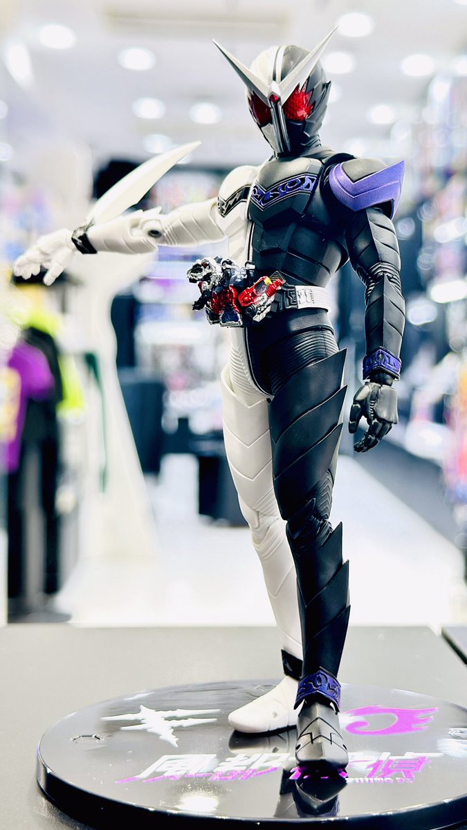真骨頂製法仮面ライダーWファングジョーカー Amazon.co.jp: TAMASHII NATIONS S.H.フィギュアーツ(真骨彫製法