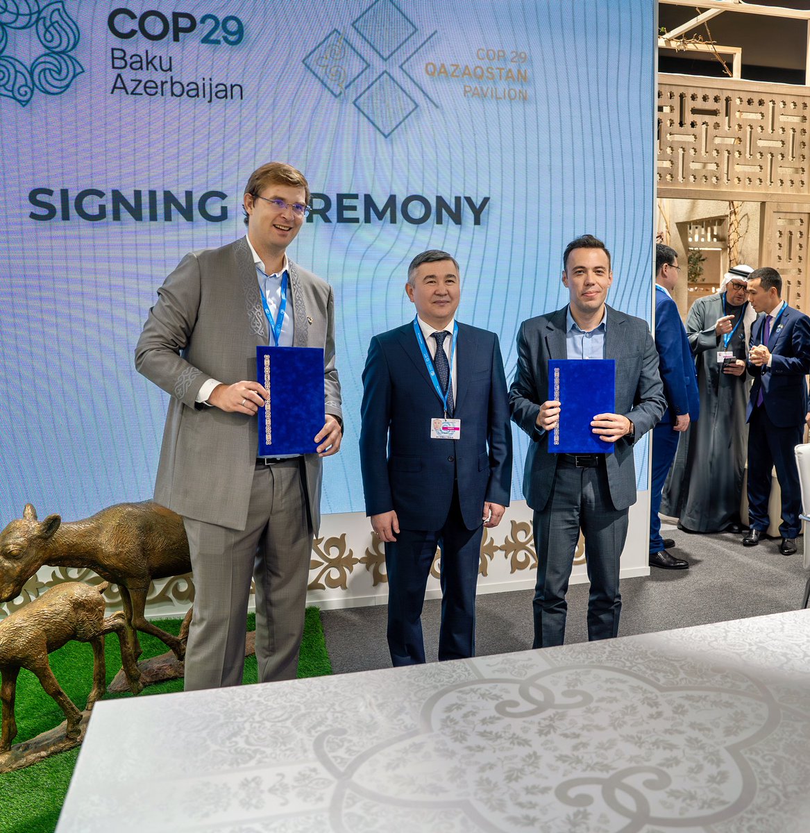 Radoslav Dragov (@rdragov) on Twitter photo Honored to represent Open Forest Protocol at COP29 for the signing of a memorandum of cooperation with Freedom Holding Corp., overseen by the Deputy Prime Minister of Kazakhstan, Nurlan Baibazarov
<a href="/OpenForest_/">Open Forest Protocol (OFP)</a> #COP29 #ClimateAction #ReFi #GreenTech Honored to represent Open Forest Protocol at COP29 for the signing of a memorandum of cooperation with Freedom Holding Corp., overseen by the Deputy Prime Minister of Kazakhstan, Nurlan Baibazarov
<a href="/OpenForest_/">Open Forest Protocol (OFP)</a> #COP29 #ClimateAction #ReFi #GreenTech