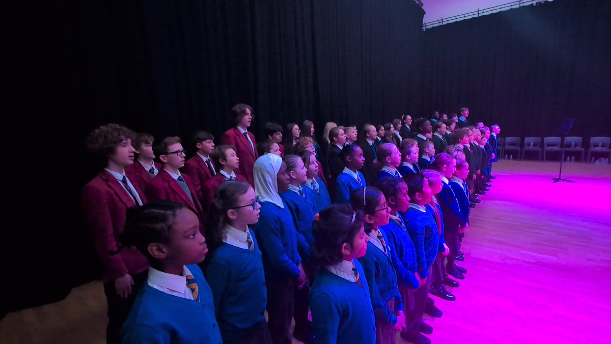 Notre Dame Catholic Academy tweet media