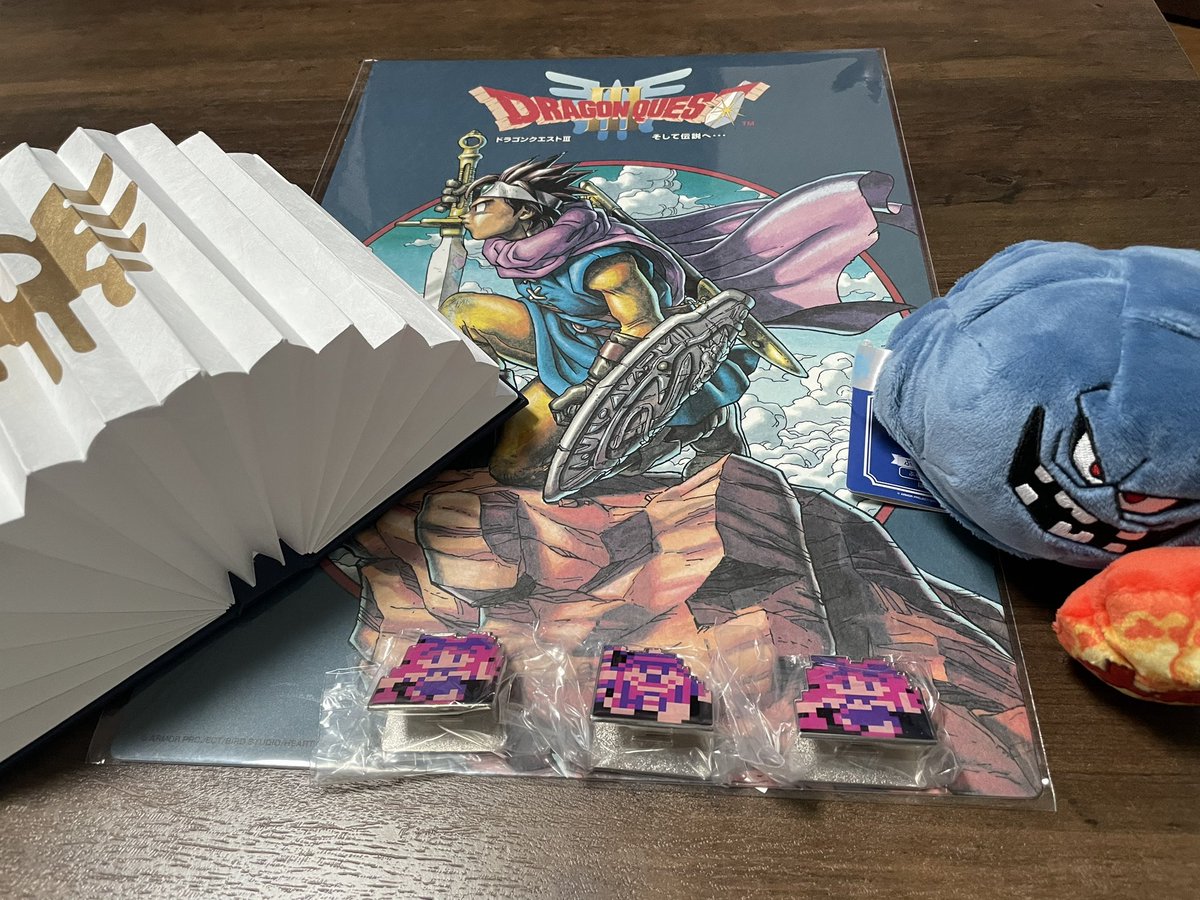 myv730's tweet photo. くじ引きしてきた！欲しかったばくだんいわとアートボード出た🥹額に入れて飾ります！クリップ遊び人PTでワロタ😇
 #ドラクエ  #ふくびき所 https://t.co/ECaj5xUjCA