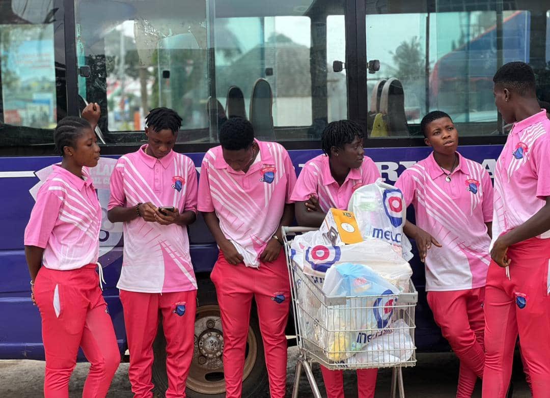 berryladiesfc's tweet photo. Thank you #melcom for this Shopping Experience as we prepare for our next away match this Saturday at 3pm with Soccer Intellectual ladies 

🤜🏿@samboad_ 

#berryladies 
#VictoriaOnyenwere
#shopping 

Trdz: Kuffour | Black Sheriff | Black Stars | Baba Rahman https://t.co/PlBdYnltax