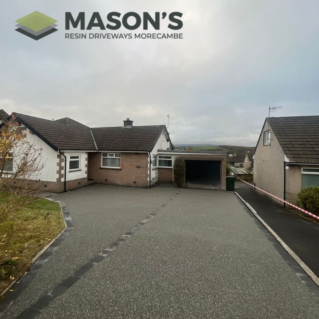 masonsresin's tweet photo. Amazing Grey Slate Resin Bound Aggregate in Lancaster!😍

Contact Masons Resin Driveways today for a free quote, and let us help you transform your home's exterior!

https://t.co/PtzproHg58
#ResinDriveways https://t.co/fXBPgU2j7v
