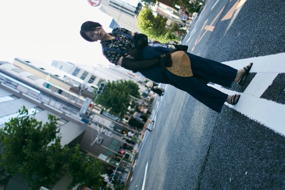 いつかの話ばかりで、つまらなかった。これからの話をしよう。この後の話をしよう。
実現をするために、計画を立てるから人は偉いのだと、それを実行するから足で立つのだと知る。指先の力はあるか。
自分を立たせることで、明日を踏める。
「旅の詩」
photo：<a href="/tom_knd/">知世</a>