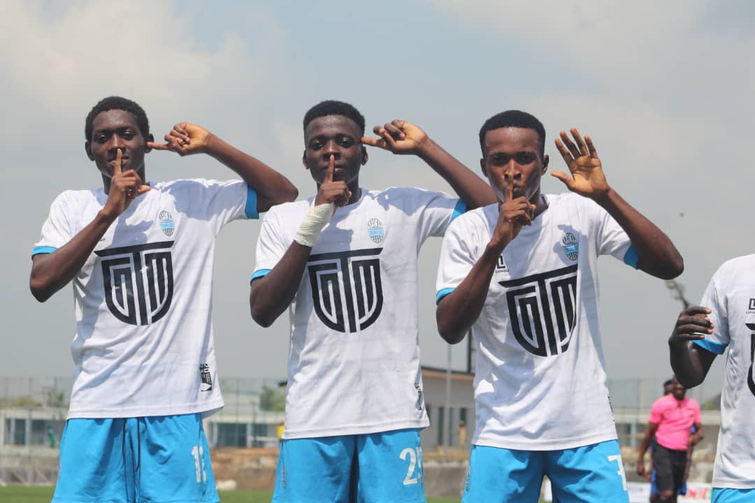 TCC_League's tweet photo. HT Gbagada 0-3 Broad City 

The visitors are flying at the break!

#TCCLeague25 #GBABRC https://t.co/TiRzyqyiMI