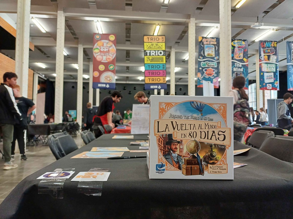 Loopingames's tweet photo. Empezamos actividades del Festival DAU Barcelona @festivalDAU con el Dau de les Escoles.
Queremos que las nuevas generaciones descubran a Verne, un gran "influencer" del siglo XIX con nuestros dos títulos:
- Viaje al Centro de la Tierra
- La Vuelta al Mundo en 80 Días
#DAUBcn https://t.co/lKyeyYAuHU