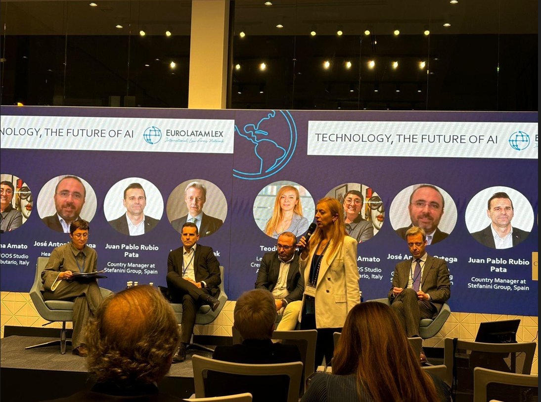 Cremades&CalvoSotelo (@cremadescsotelo) on Twitter photo Sesión 5. #Tecnología, el futuro de la #IA. Modera: <a href="/TeodoraToma01/">Teodora Toma</a>, directora departamento de legaltech de Cremades & Calvo-Sotelo. Participan: Giovanna Amato, socia de IOOS Studio Legale, Juan Pablo Rubio Pata, Country Manager en Stefanini Group Sesión 5. #Tecnología, el futuro de la #IA. Modera: <a href="/TeodoraToma01/">Teodora Toma</a>, directora departamento de legaltech de Cremades & Calvo-Sotelo. Participan: Giovanna Amato, socia de IOOS Studio Legale, Juan Pablo Rubio Pata, Country Manager en Stefanini Group