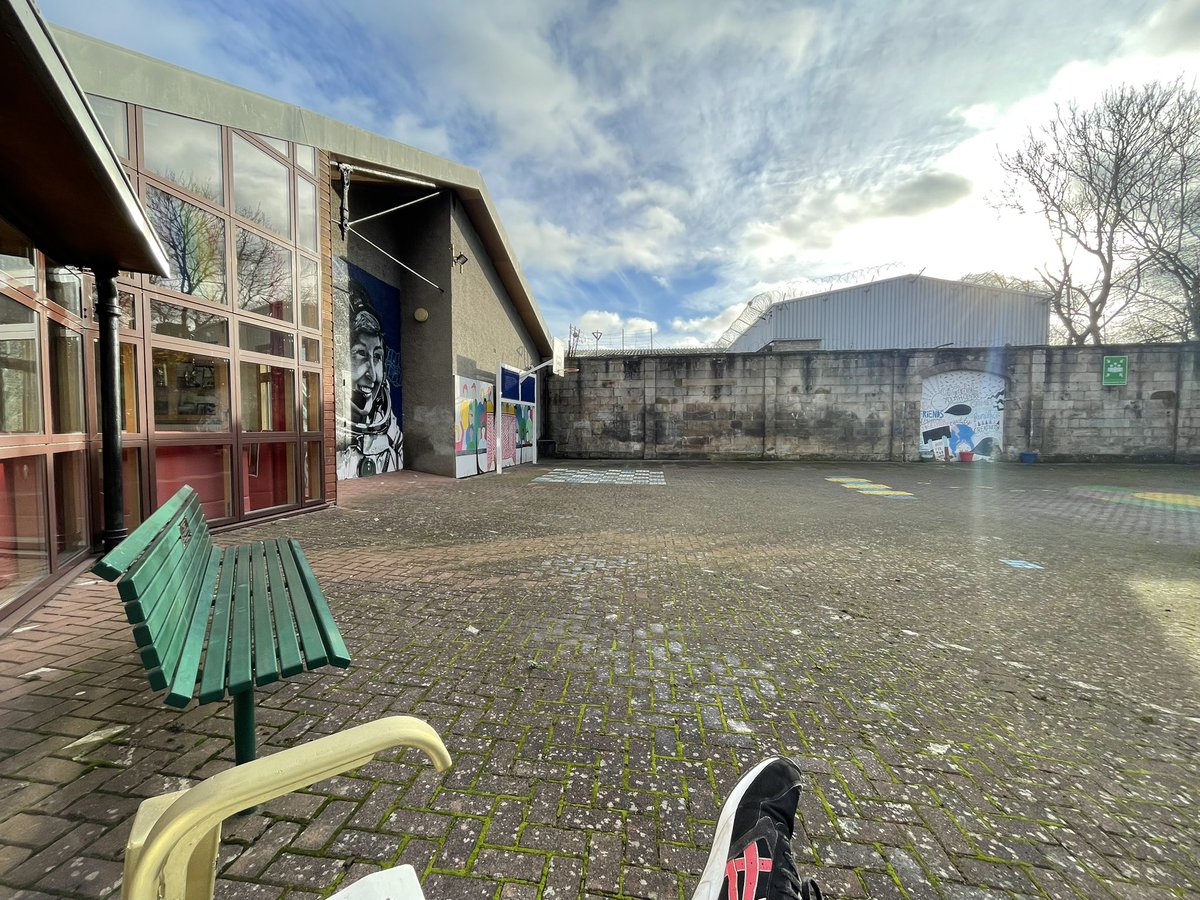 Time for a quick recharge! 🍲 Always good to take my lunch outside of the Citadel for some fresh air! 

#YouthWork is high-energy and people-focused, which means self-care is key.
#ScotCareersWeek24