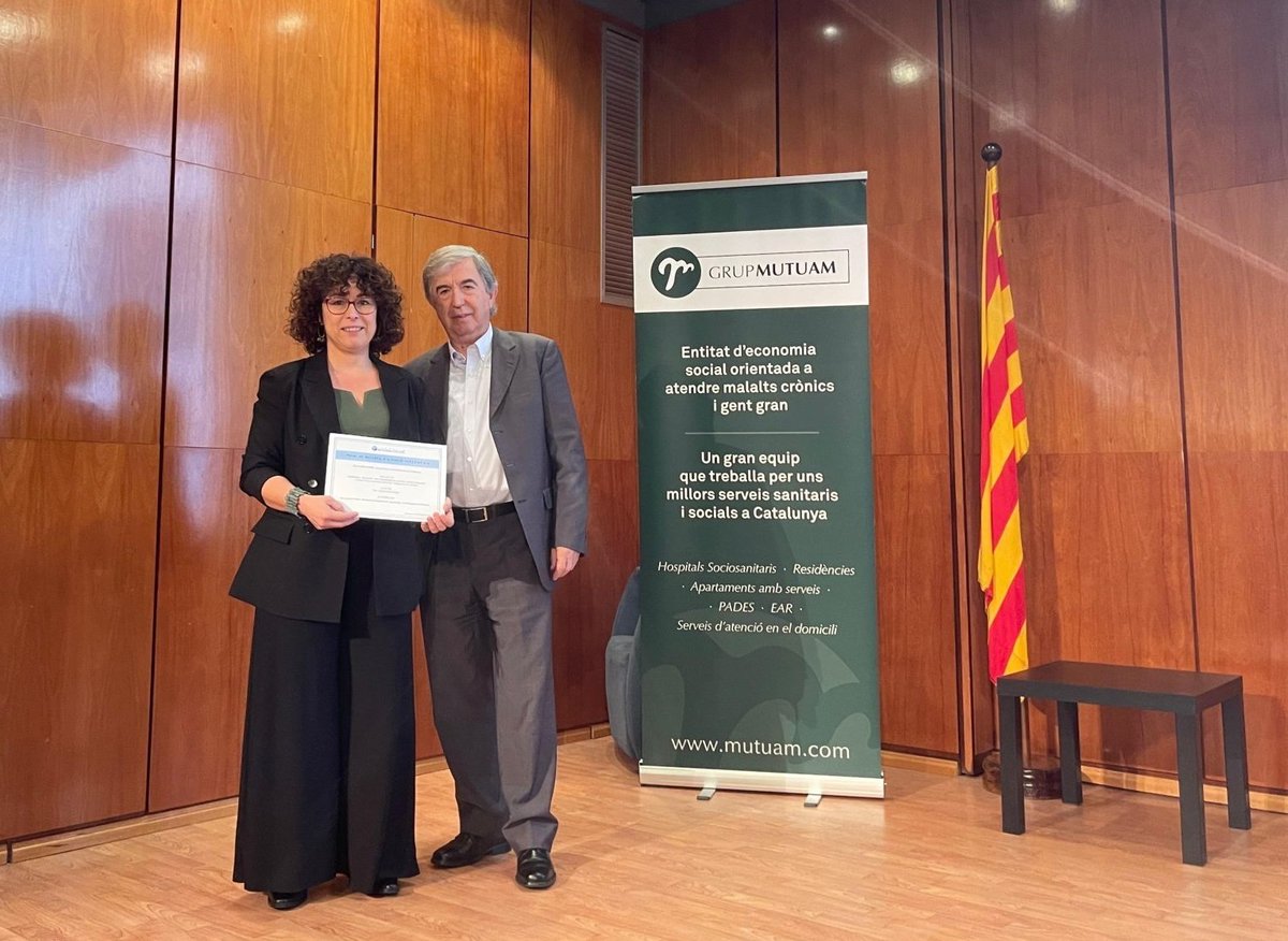 PS Pere Virgili (@perevirgilicat) on Twitter photo 🚀🏆La terapeuta ocupacional del #PSPereVirgili, <a href="/evallarch/">Eva Llarch</a>, guanya un premi del <a href="/grupmutuam/">GrupMutuam</a> dotat amb 6.000 euros pel projecte '#AdapHome: Millora de l'alta hospitalària en pacients crònics complexos a través d'una app per l'adaptació de l'entorn'
+info👉perevirgili.gencat.cat/ca/detalls/Not… 🚀🏆La terapeuta ocupacional del #PSPereVirgili, <a href="/evallarch/">Eva Llarch</a>, guanya un premi del <a href="/grupmutuam/">GrupMutuam</a> dotat amb 6.000 euros pel projecte '#AdapHome: Millora de l'alta hospitalària en pacients crònics complexos a través d'una app per l'adaptació de l'entorn'
+info👉perevirgili.gencat.cat/ca/detalls/Not…