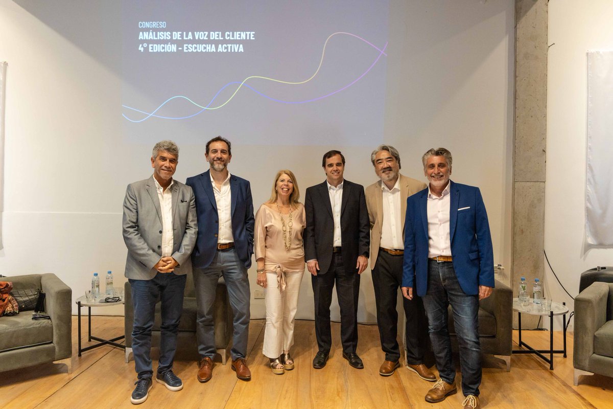 EDSConnection's tweet photo. Increíble jornada dedicada al Análisis de la voz del cliente -  Verint Latam.
Agradecemos profundamente a cada uno de los oradores por el valor agregado que brindaron al evento, compartiendo su know-how y conocimientos, así como a todos los participantes.✨ https://t.co/vZydK57uBs