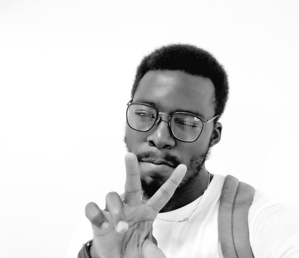 Share your #PAWS 🐾