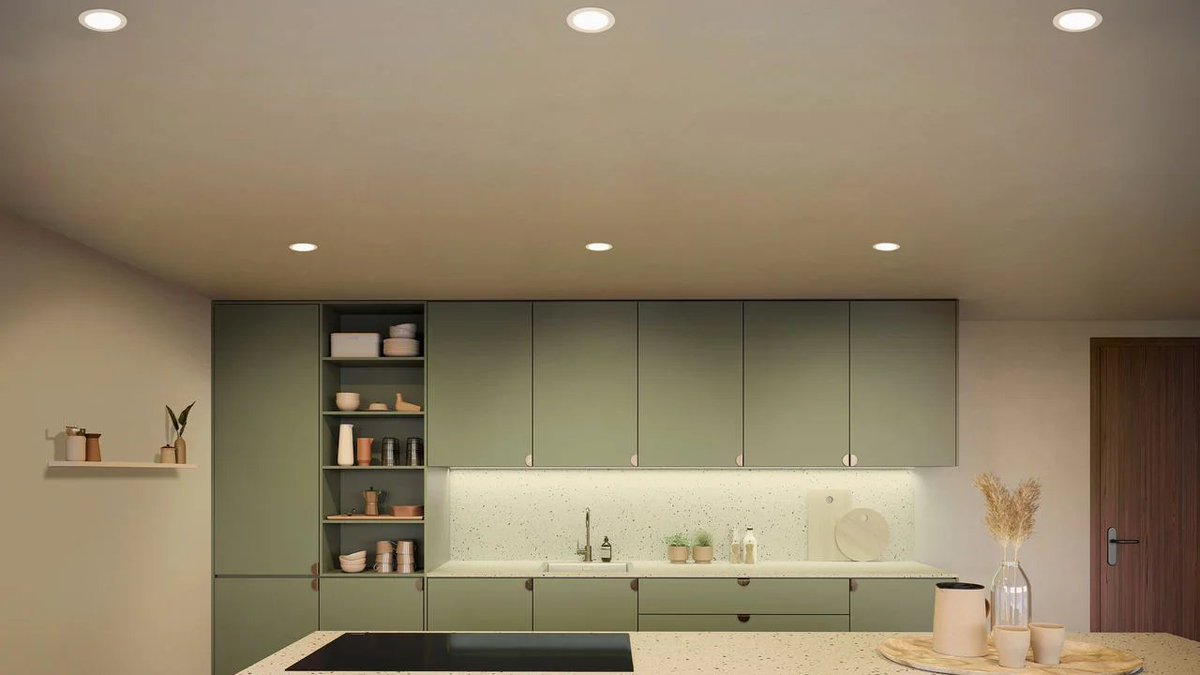 EtbmRo's tweet photo. 🚨Plafoniera LED Smart Philips Hue EMEA S White💡

✔️ 16M culori, BT &amp; comenzi vocale
✔️ Design minimalist, consum redus
🔗 Comandă acum: https://t.co/raRYWATibC

#PhilipsHue #SmartLighting #ETBM #SmartHome https://t.co/cB6ifJv0uR