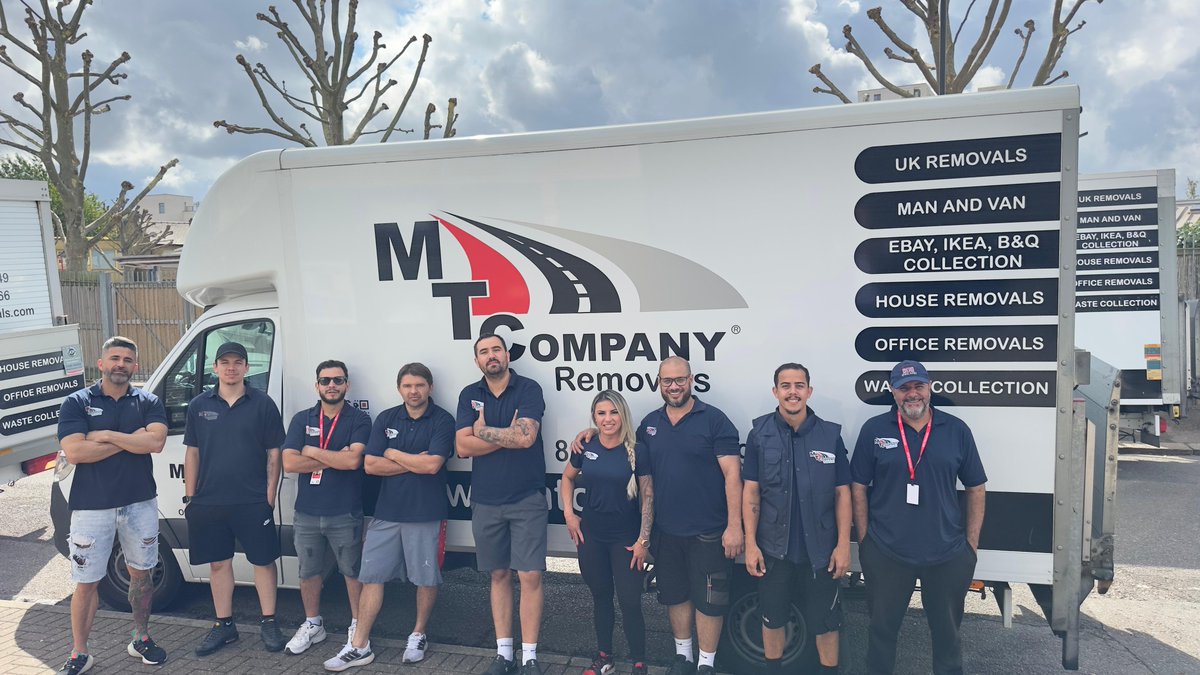 MTCREMOVALS's tweet image. Wondering where to live in London? 🏙️ Discover the best neighborhoods for your lifestyle and budget in our comprehensive guide. Find your perfect spot in the city: mtcremovals.com #LondonLiving #BestNeighborhoods #MoveToLondon #MTCTeam