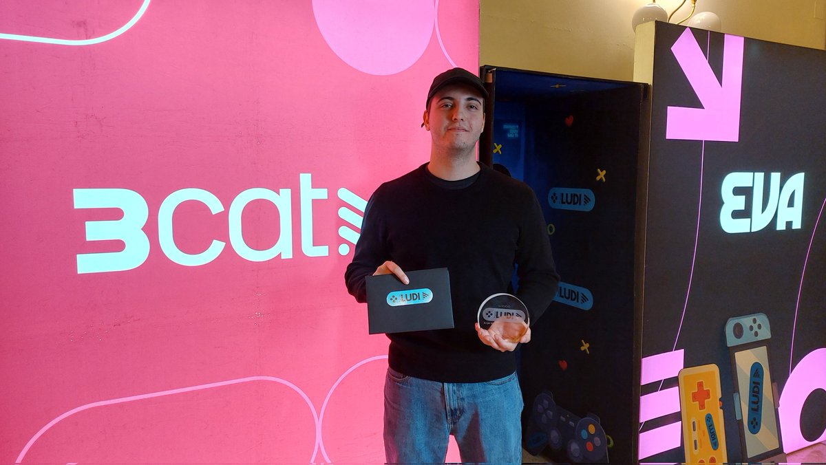 CITM_UPC's tweet image. Felicitats als estudiants del #CITM premiats als #premisludi3cat 🙌, impulsats per @3CatCorporatiu
🏆 Premi @Gameloft_Spain a l'accessibilitat per al projecte Catalunya Mini.
🏆Premi @socialpoint a la màxima diversió per al projecte Mots.
🎮 Mots serà desenvolupat al complet per…