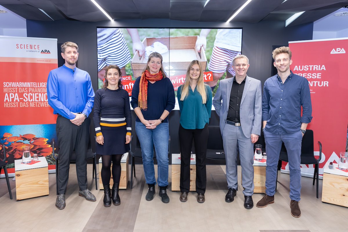 CSHVienna's tweet image. 🌍 🌱 Experts agree: The #CircularEconomy is essential in addressing #ClimateChange and conserving our planet&apos;s finite resources. But achieving this requires collective action and systemic change, as highlighted in a recent discussion on the &quot;Future of Circular Economy?&quot; hosted…