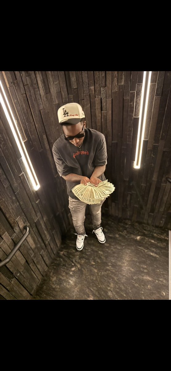 BeezyBta's tweet photo. Yo bih main focus 😮‍💨 https://t.co/oKniSOQel7