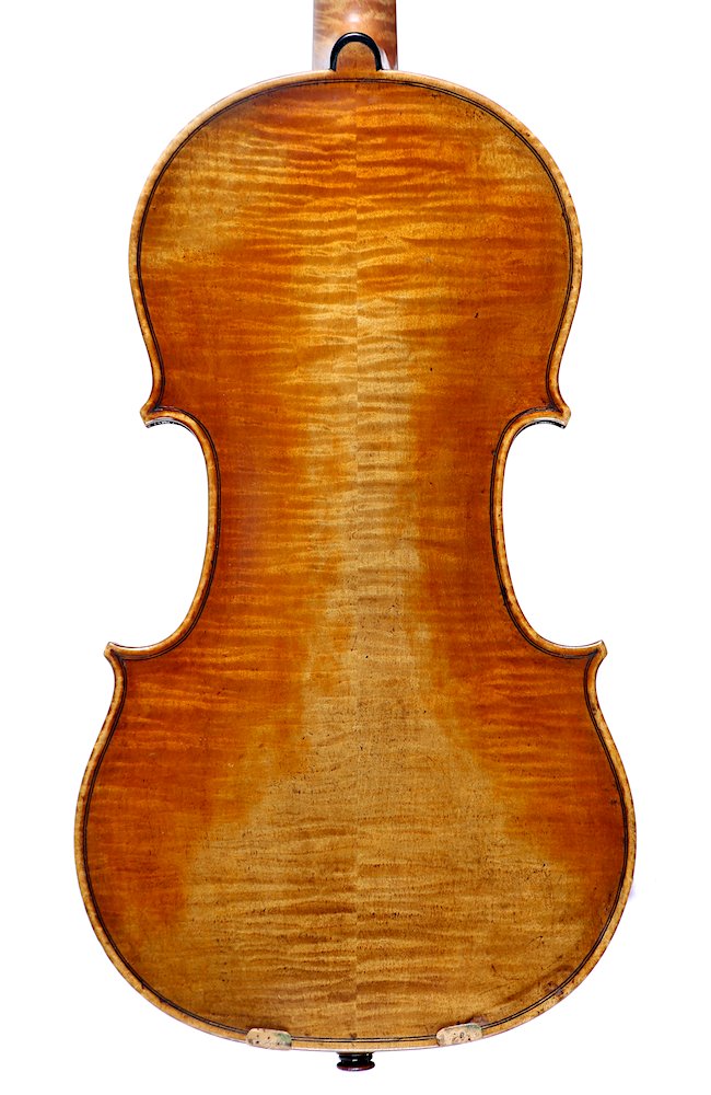 BenningViolins's tweet photo. A fine #violin crafted in 1935 by #violinmaker George Wulme Hudson is offered for examination, trial and purchase. This violin produces a very sweet and colorful tone. #violinist #violinforsale Learn more: https://t.co/f9taQFPVdo https://t.co/iWVvWo4UNc
