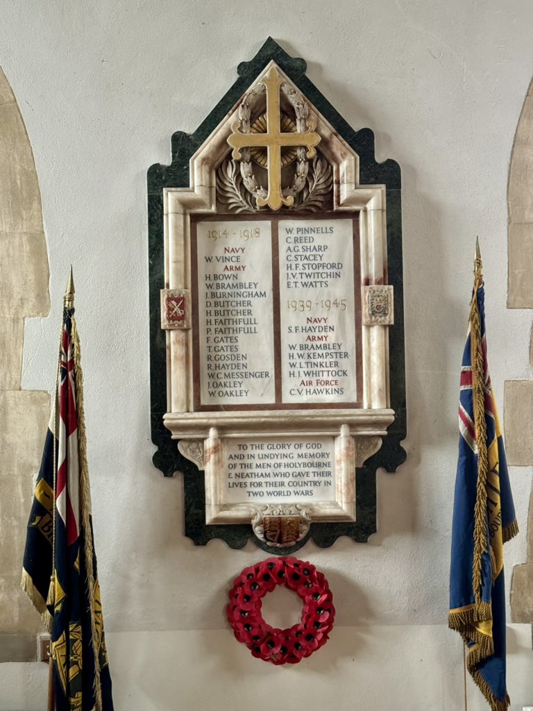 wtbattlefields's tweet photo. First stop on my family history roadtrip in the #Petersfield area of Hampshire. The picturesque Church of the Holy Rood in #Holybourne which contains the ornate local @WarMemorials commemorating the men of Holybourne and #Neatham who gave their lives in the #FWW and #WW2 https://t.co/Y8CJj29hCs