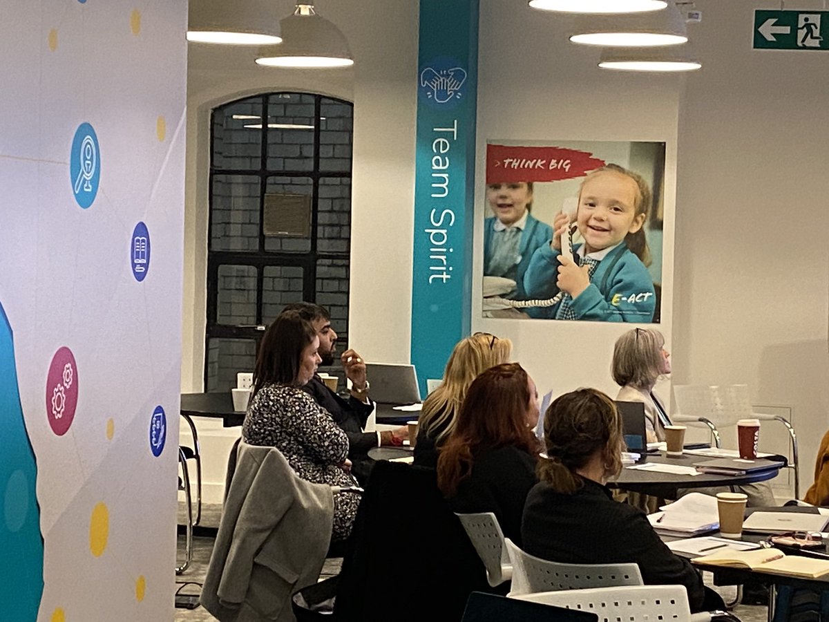 💡🤩 Sharing Knowledge, Sparking Innovation, Growing Together! Proud of our <a href="/EducationEACT/">E-ACT</a> Sixth Form leaders commitment to seeking excellence at today’s Sixth Form Network Meeting. Winning Together! #weareEACT